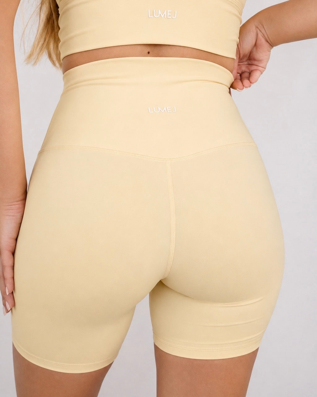 Terra Shorts Butter Yellow